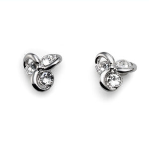 オリバーウェバー 〈スワロフスキー〉 ピアス Compo シルバーカラー