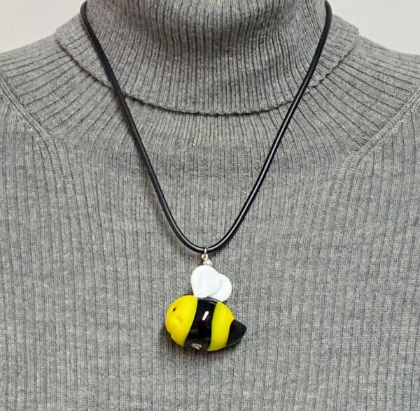 ベネチアンガラス　ネックレス　丸いハチ-small