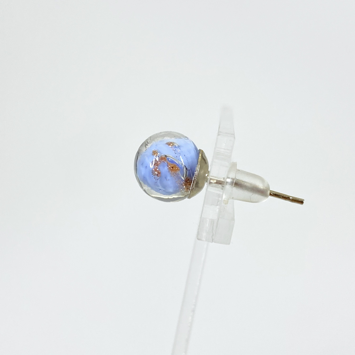 ベネチアンガラス Avventurina カボーションピアス 水色 - 画像 (3)