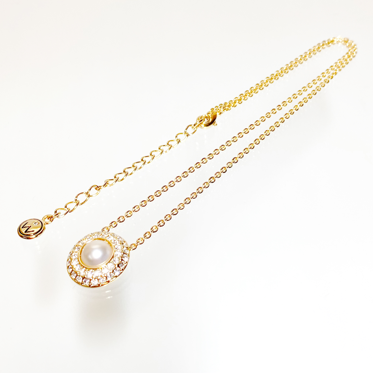 オリバーウェバー ネックレス Velena ゴールドカラー 〈Swarovski®クリスタル〉 - 画像 (2)