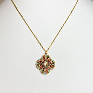 オリバーウェバー ジルコニアネックレス Amira ゴールドカラー〈Swarovski®クリスタル〉